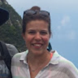 Meet your Posher, Elizabeth